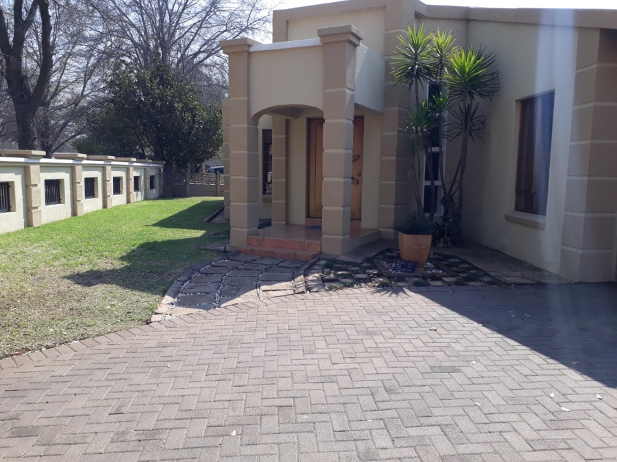 5 Bedroom Property for Sale in Sasolburg Ext 11 Free State
